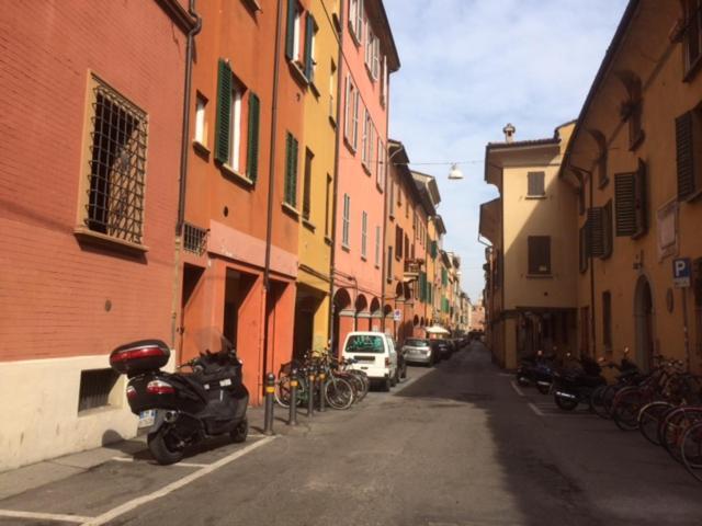 Suite Del Borgo - Affittacamere - Guest House Bologna Exterior photo